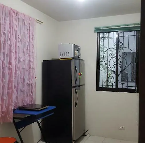 Tata's Vacation House Gasthuis Cebu